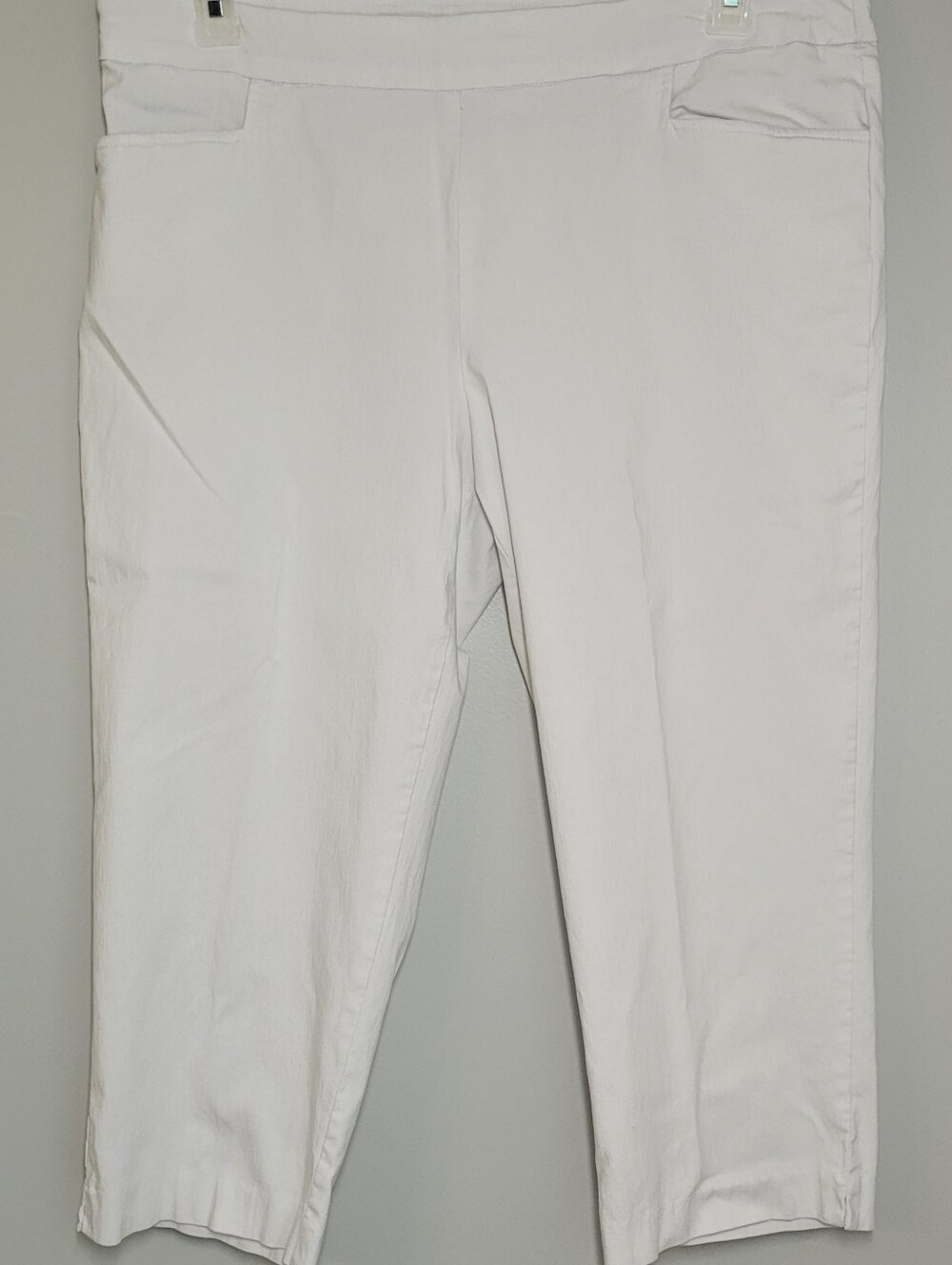Women's White Stretch Capri Jeans With Front Pockets XL Excel Cond.